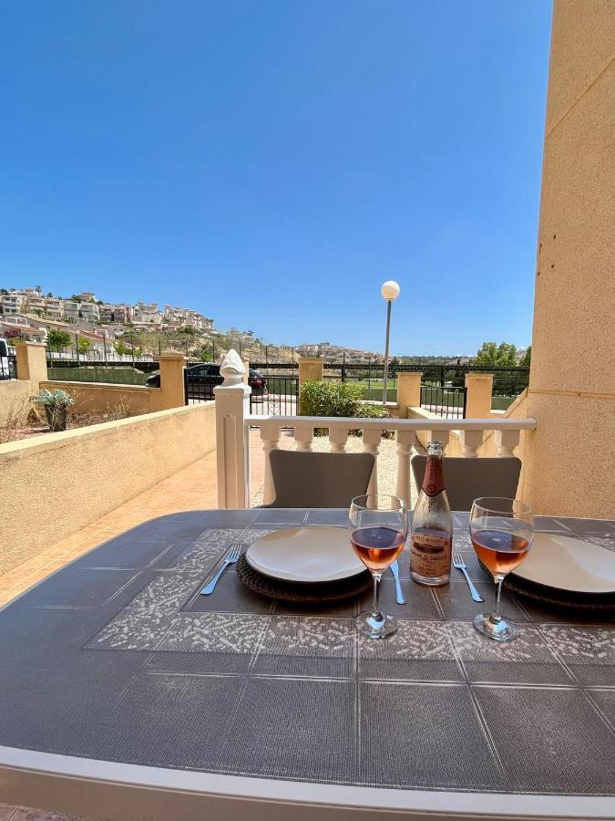 Tranquil Self Catering Golf Course Apartment Аликанте Экстерьер фото