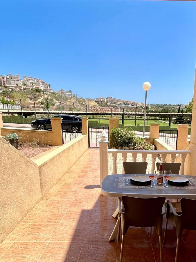 Tranquil Self Catering Golf Course Apartment Аликанте Экстерьер фото